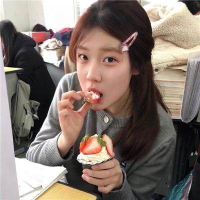 被称为爸爸的女人